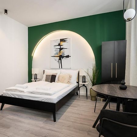 R6 - Boutique Apartments, Best Location By Bqa Budapest Ngoại thất bức ảnh