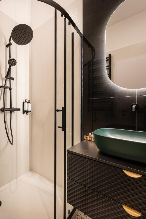 R6 - Boutique Apartments, Best Location By Bqa Budapest Ngoại thất bức ảnh