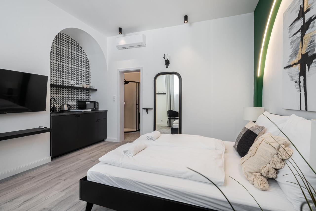 R6 - Boutique Apartments, Best Location By Bqa Budapest Ngoại thất bức ảnh